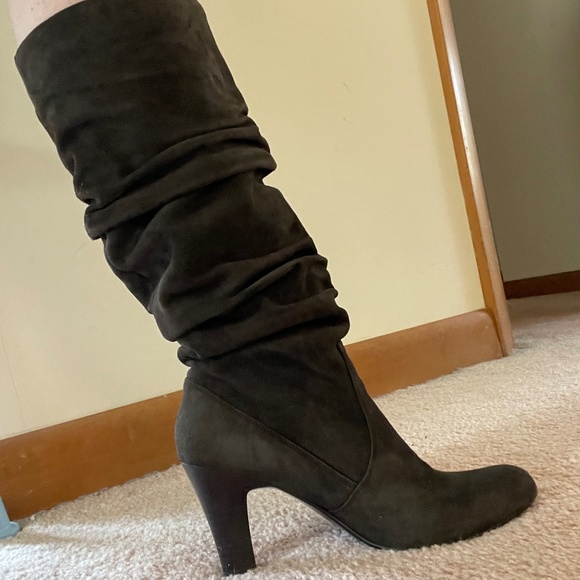 New Nine West size 8 brown suede slouchy heeled boots - Picture 1 of 7